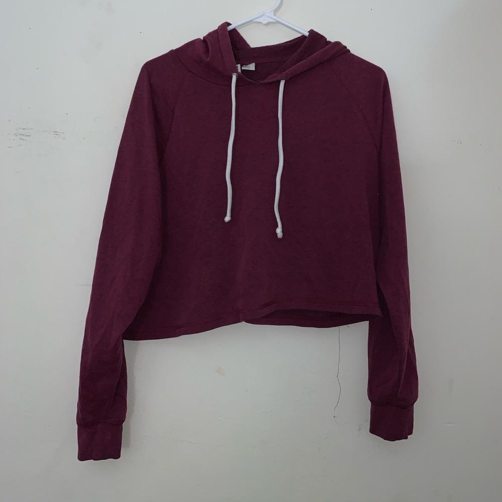 H & M cropped sweater
